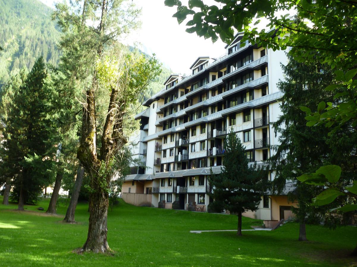 דירות Chamois Blanc Terrasse - A Chamonix Haven Near Aiguille Du Midi מראה חיצוני תמונה